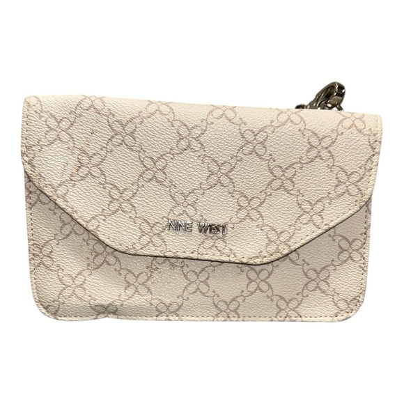 NINE WEST Zane SLG Small Crossbody Purse/Handbag Vanilla Logo 7.5x5 - Picture 2 of 11